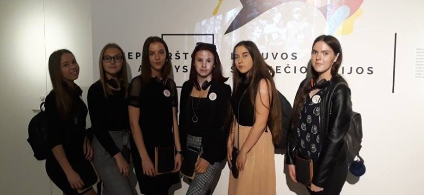 Juodupės gimnazijos komanda puikiai pasirodė istoriniame konkurse