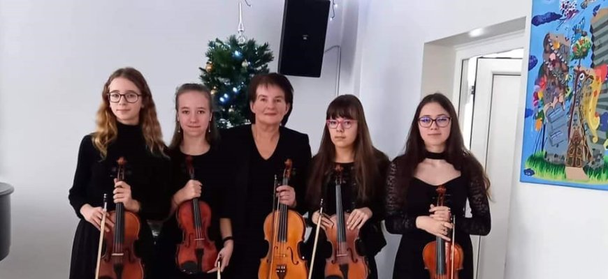 Tarpmokyklinių ryšių projektas „Smuikas mano draugas“ (foto)