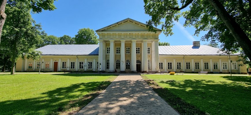 Spalio 8-9 d. Salų dvaro rūmuose edukaciniai užsiėmimai
