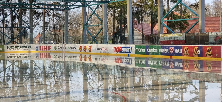 Nestabilūs orai atsiliepia žiemos pramogoms