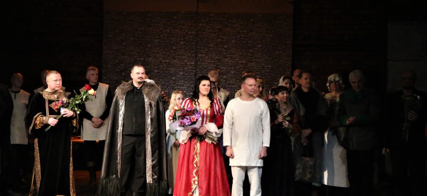 Rokiškio liaudies teatras pristatė 100-ąją premjerą (video+foto)
