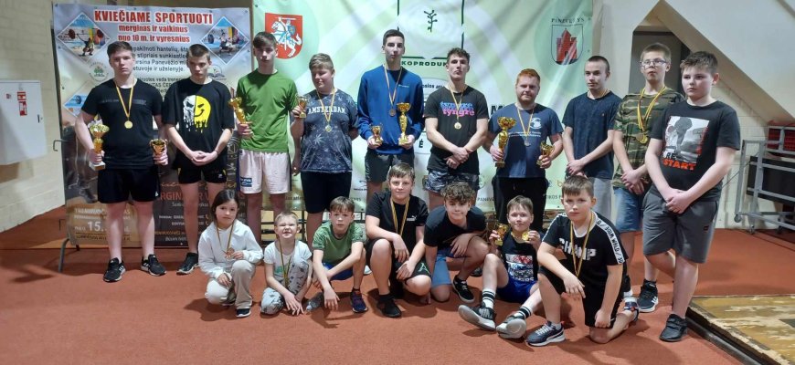 Rokiškio sunkiaatlečiai iš Panevėžio grįžo su medaliais (foto)