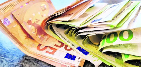 Rokiškėnai feisbuke „perka“ neegzistuojančius butus ir paspirtukus – patiklumas kartais šokiruoja
