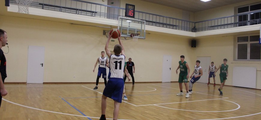 Rokiškio KKSC krepšininkai iškovojo aštuntąją pergalę U16 B diviziono čempionate
