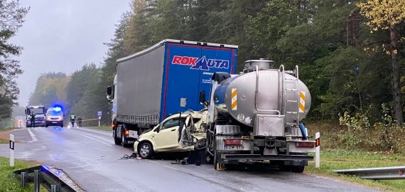 Į eismo įvykį pateko Rokiškio bendrovės vilkikas