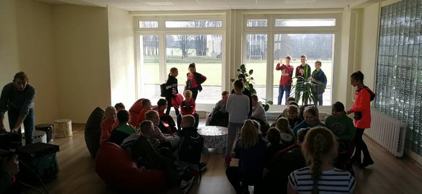 Juodupės gimnazistams lapkritis ypač dosnus