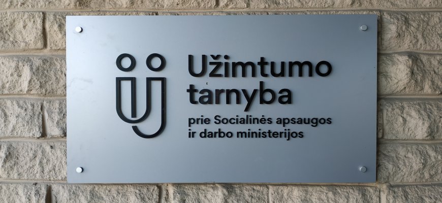 Oficialus nedarbas priartėjo prie 15 proc.