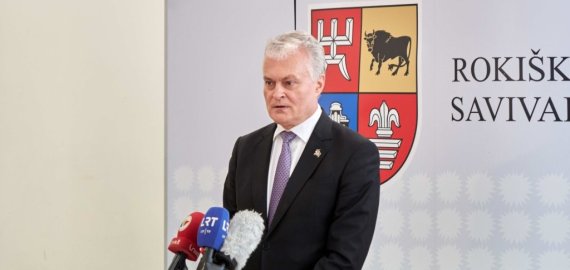 Balsuoti reiks dar kartą: Lietuvos Respublikos Prezidento pirmajame ture išrinkti nepavyko