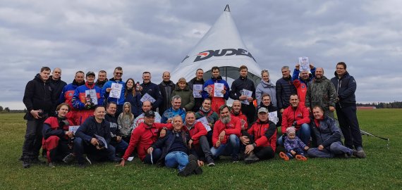 Lietuvos motorizuotų parasparnių čempionatas ir „Pugos“ taurelė: rokiškiečių triumfas