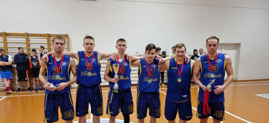 Pandėlio gimnazijoje vyko tradicinis sporto klubo Kalėdinis krepšinio turnyras