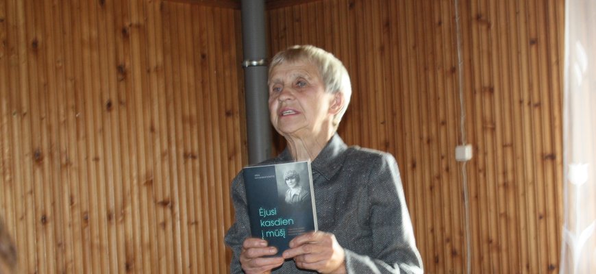 Popietė ,,Širdies neapkabinsi rankom. Tik sparnais“