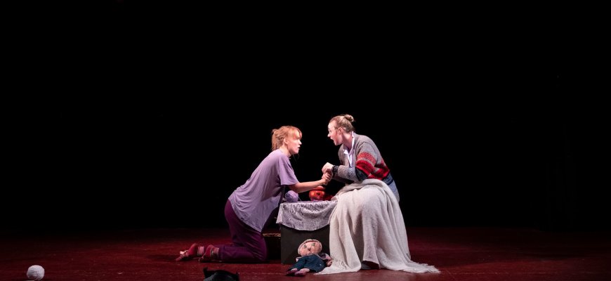 Festivalyje „Juodasis katinas“ – legendinės teatro studijos „Elementorius“ spektaklis