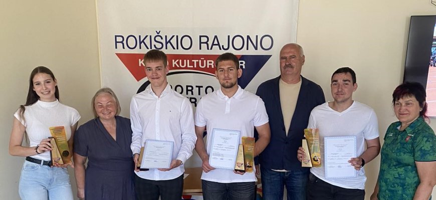 Mokslų baigimo pažymėjimai įteikti 68-ajai Rokiškio KKSC sportininkų laidai