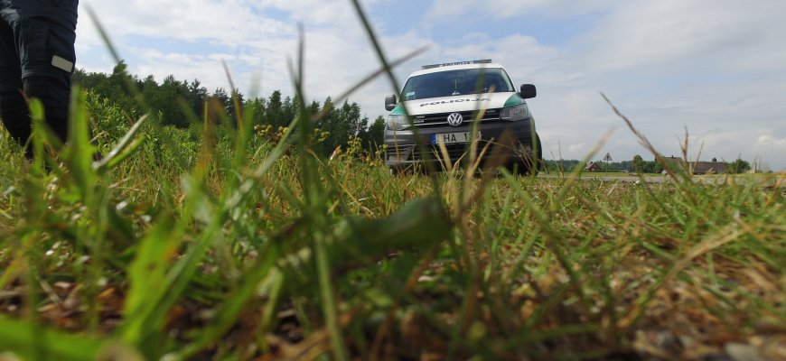 Pavogė mobilaus šviesoforo komplektą ir kelio ženklus