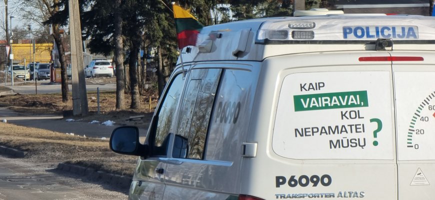 Spalį šalies keliuose policija vykdys prevencines priemones