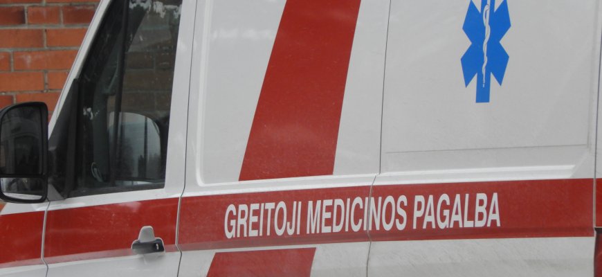 Prireikė pagalbos išnešti sunkiasvorį ligonį