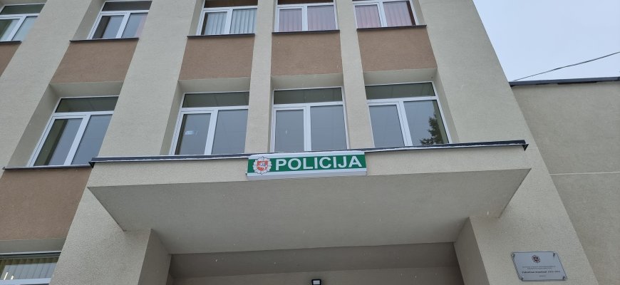 Sudarius sutartį ir sumokėjus užstatą dingo rangovai