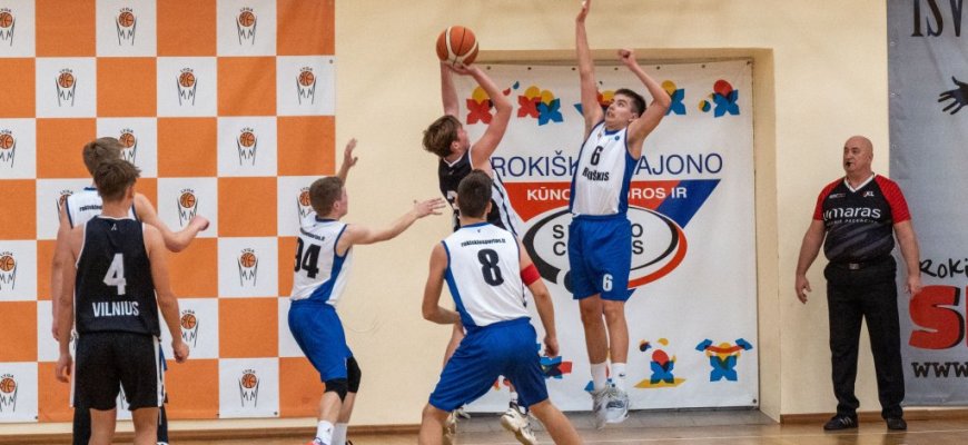 U17 krepšininkai iškovojo šeštąją pergalę
