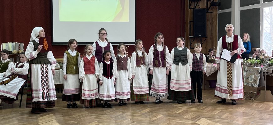 „Juozuko mugė 2025“: tradicijų dvasia, kūrybos magija ir verslumo augimas vaikams