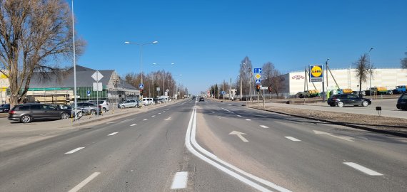 Vairuotojų dėmesiui: vienoje judriausių Rokiškio sankryžų - pokyčiai (foto)