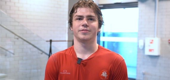 Rokiškėnas ledo ritulininkas D. Janušonis: „Žaisti kartu su tėčiu – kiekvieno sūnaus svajonė“  (video)