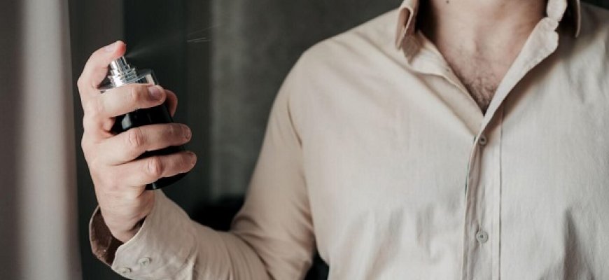 Kas yra nišiniai kvepalai ir kuo jie skiriasi nuo įprastų?