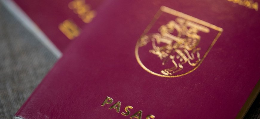 Vardus ir pavardes pasikeisti bus paprasčiau