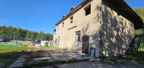 L. Šepkos parke griaunamas alaus baras (foto+video)