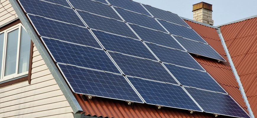 Už poros savaičių – 40 mln. eurų paramos kvietimas gyventojų saulės elektrinėms