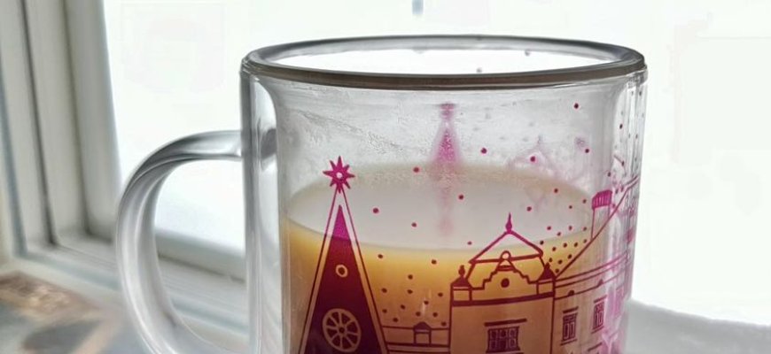 Krašto muziejus vilioja „riboto leidimo“ puodeliu