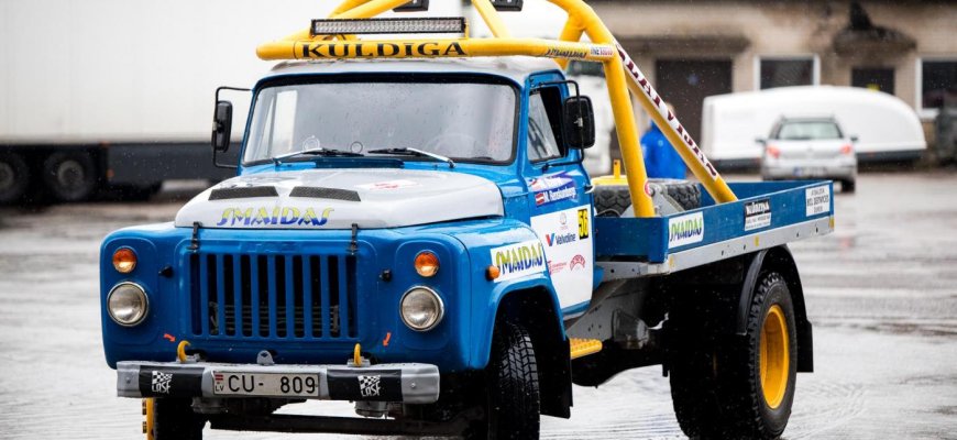 Techninė komisija uždegė žalią šviesą „Samsonas Rally Rokiškis“ dalyviams