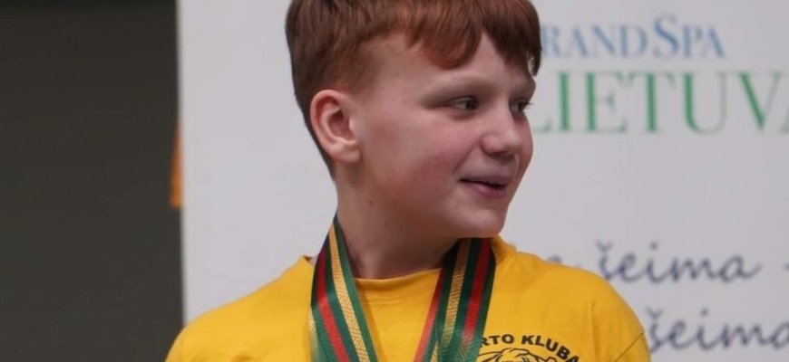 Lietuvos klasikinės jėgos trikovės čempionate rokiškėnai šlavė medalius (foto)