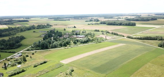 Atkurti pievas gali tekti apie 30 tūkst. šalies ūkininkų
