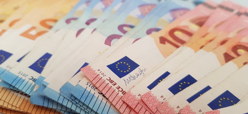 Nepilnamečiams – draudimai lošti azartinius žaidimus