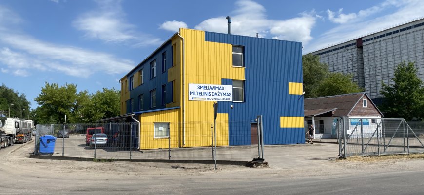 MB „Metorolio“ smėliavimas ir miltelinis dažymas perkeltas į naujas patalpas