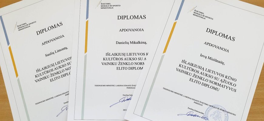 Trys Rokiškio rajono mokiniai apdovanoti ŠMSM elito diplomais