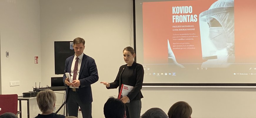 Rokiškio Juozo Keliuočio viešojoje bibliotekoje vyko knygos „Kovido frontas“ pristatymas