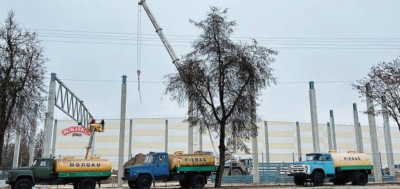 „Rokiškio sūris“ auga: statomos sūrių brandinimo laikymo patalpos (video)