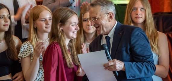 J. Tūbelio progimnazijos baigimo pažymėjimų įteikimo šventė (video+foto)