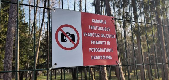 Žurnalistams bus leista dirbti arčiau sienos su Baltarusija