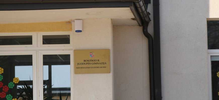 Juodupės gimnazija kviečia rinkti žingsnius