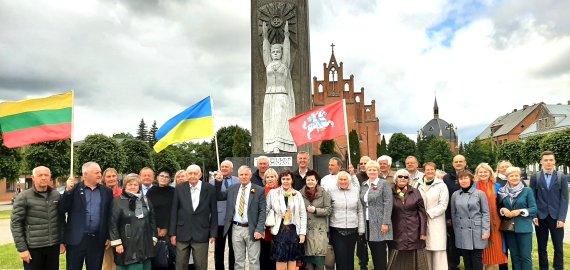 Sąjūdžio pirmieji žingsniai Rokiškyje – „gimęs“ pirtelėje išaugo iki daugiatūkstantinių mitingų (foto)