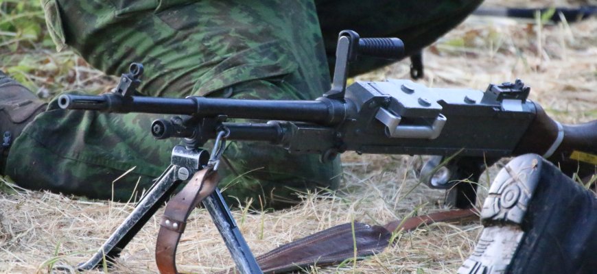 Karių savanorių pratybos – netoli Obelių