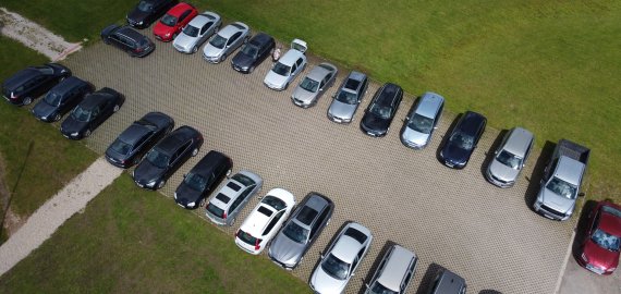 Ministerija atsisako automobilio registracijos mokesčio