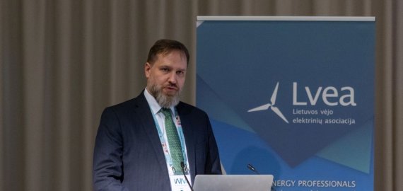 Europos šalių lenktynėse dėl jūrinio vėjo parkų – pirmieji naujokių žingsniai