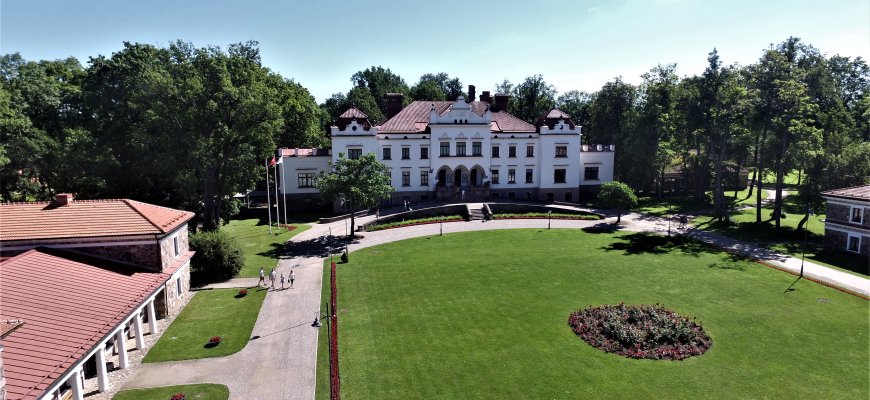Rokiškio krašto muziejaus teritorijoje visą vasarą vyks „Dvaro lauko žaidimai“