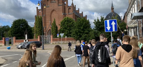 Pažinti pasaulio neįmanoma nepažįstant savo krašto
