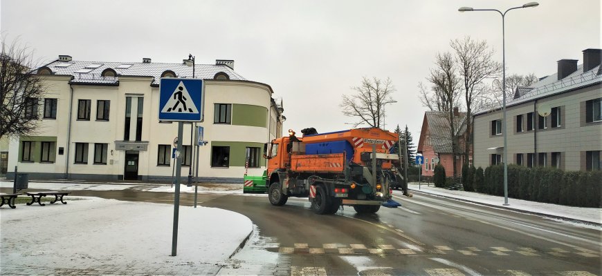 Savaitgalį keliuose laukia lijundra ir plikledis