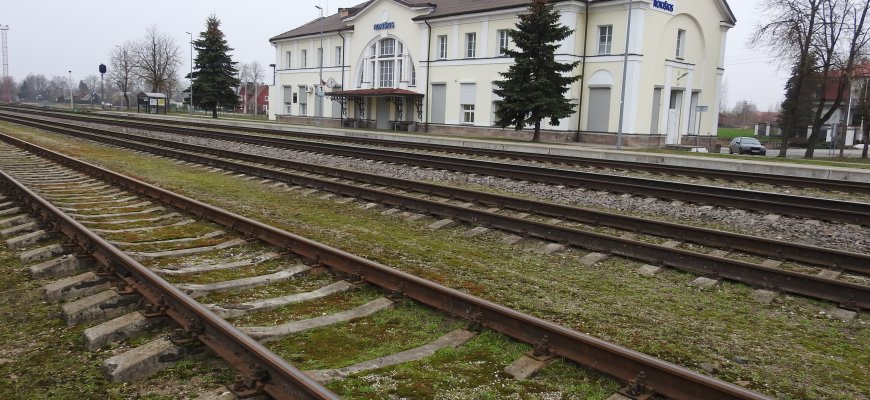 „Lietuvos geležinkeliai“ grąžina dar 13 reisų