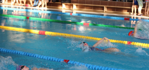 Gruodžio 14 d. Rokiškio rajono vaikų Kalėdinės plaukimo varžybos